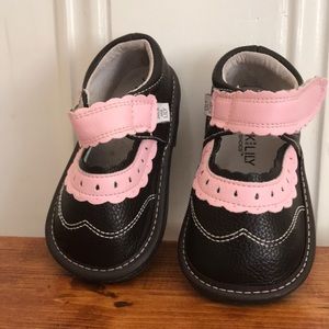 Jack and Lilly brown and pink maryjane shoes